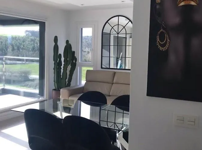 3 Miramar, Apartamento