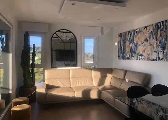 3 Miramar, Apartamento Luanco